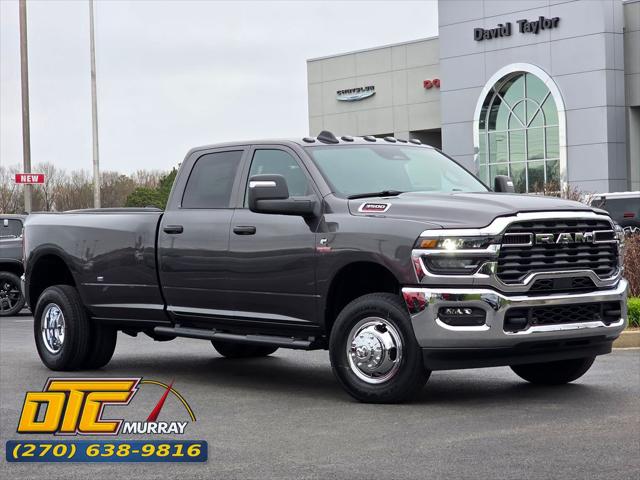 2026 RAM Ram 3500 RAM 3500 TRADESMAN CREW CAB 4X4 8 BOX