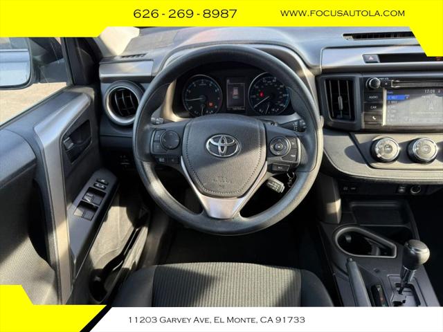 2017 Toyota RAV4 LE