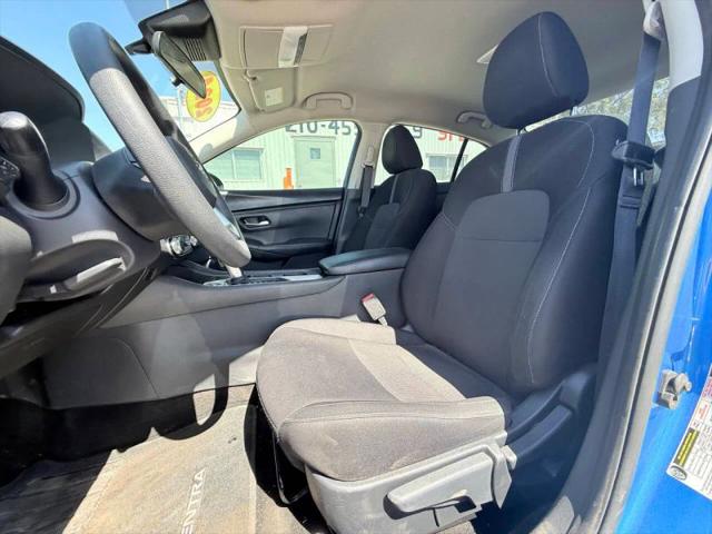 2024 Nissan Sentra SV Xtronic CVT