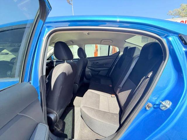 2024 Nissan Sentra SV Xtronic CVT