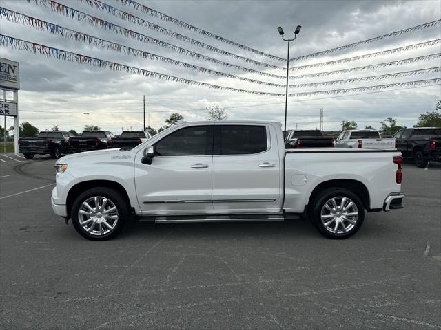2022 Chevrolet Silverado 1500 4WD Crew Cab Short Bed High Country