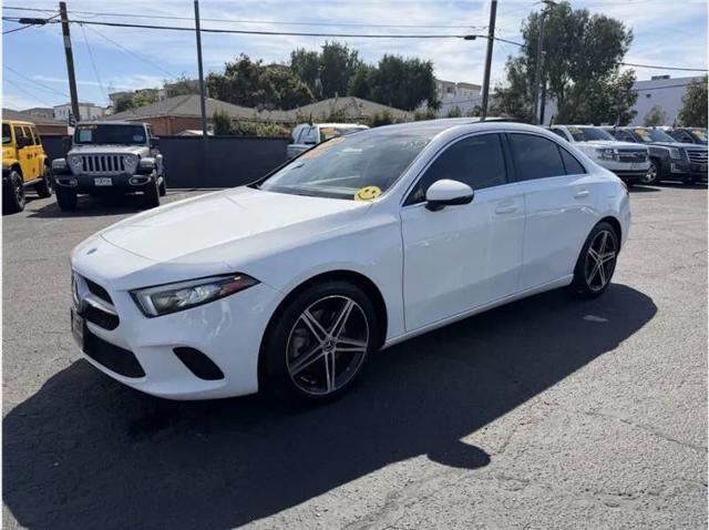 2019 Mercedes-Benz A 220 A 220