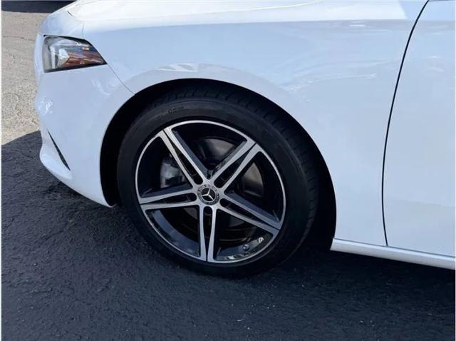 2019 Mercedes-Benz A 220 A 220