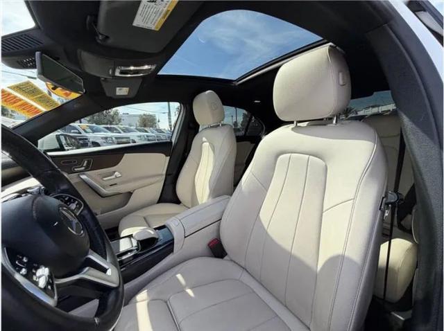 2019 Mercedes-Benz A 220 A 220