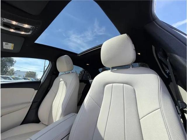 2019 Mercedes-Benz A 220 A 220