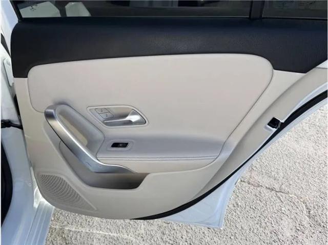 2019 Mercedes-Benz A 220 A 220