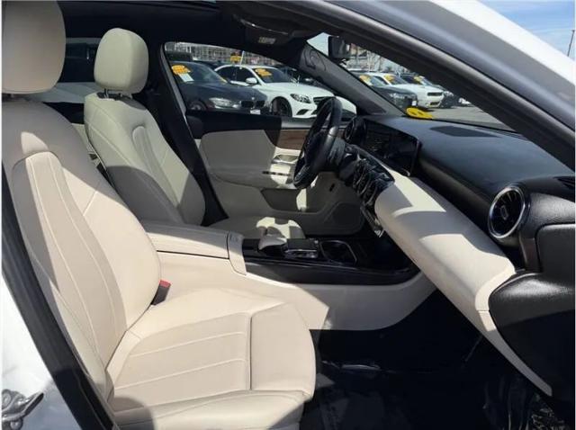 2019 Mercedes-Benz A 220 A 220