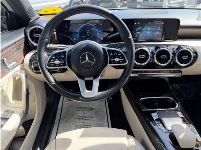 2019 Mercedes-Benz A 220 A 220