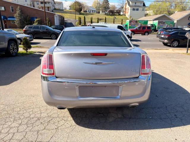 2014 Chrysler 300 300C
