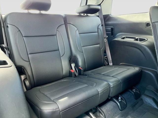 2023 GMC Acadia AWD SLT