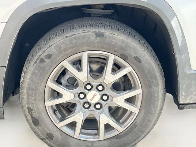 2023 GMC Acadia AWD SLT