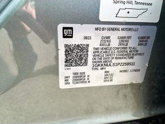2023 GMC Acadia AWD SLT