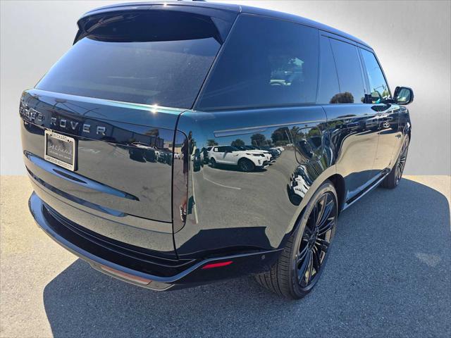2026 Land Rover Range Rover P530 SE