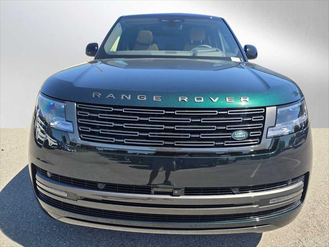 2026 Land Rover Range Rover P530 SE