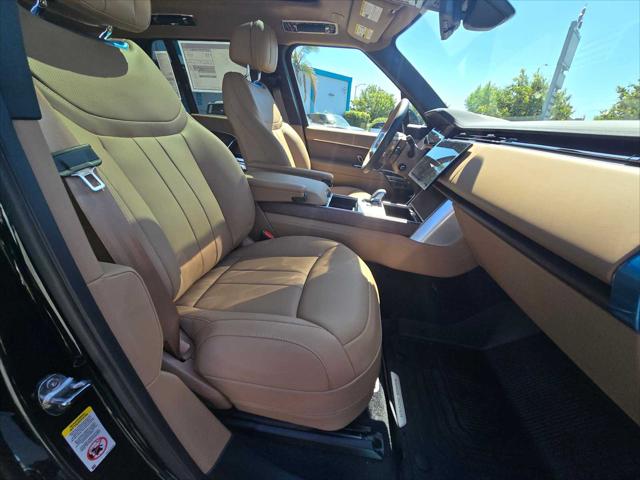 2026 Land Rover Range Rover P530 SE