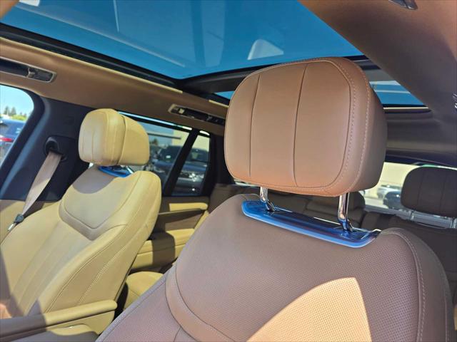 2026 Land Rover Range Rover P530 SE