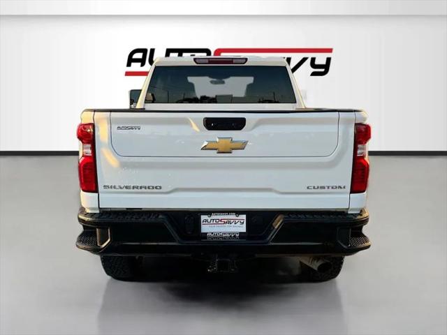 2023 Chevrolet Silverado 2500HD 4WD Crew Cab Standard Bed Custom
