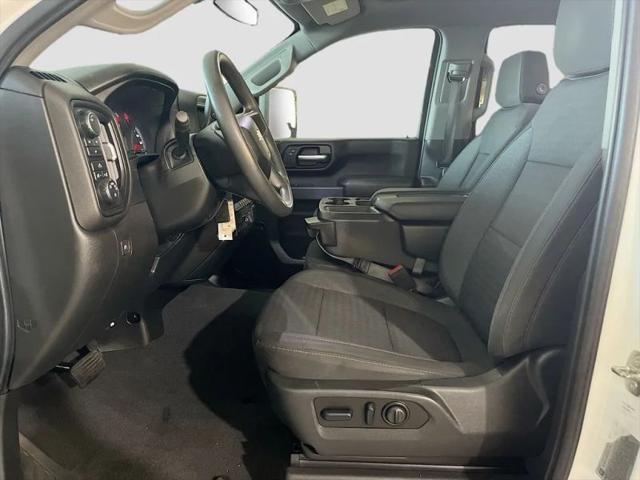 2023 Chevrolet Silverado 2500HD 4WD Crew Cab Standard Bed Custom