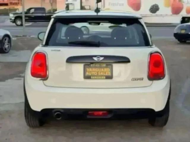 2018 MINI Hardtop Cooper