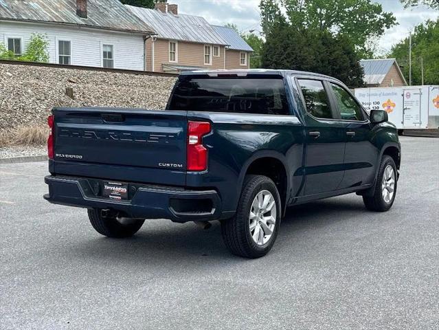 2021 Chevrolet Silverado 1500 2WD Crew Cab Short Bed Custom