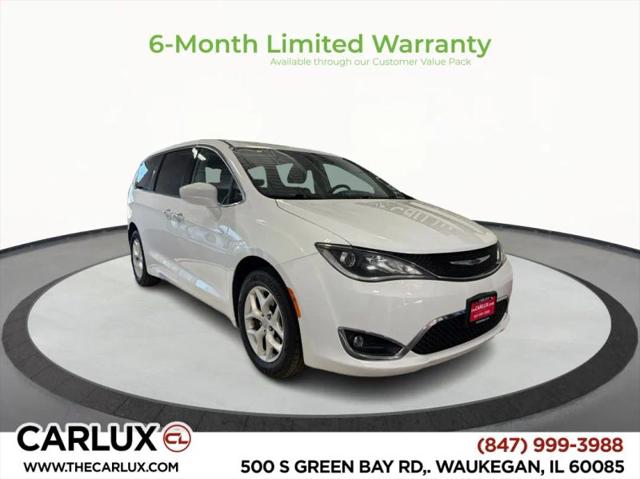 2020 Chrysler Pacifica Touring for sale in Waukegan, IL