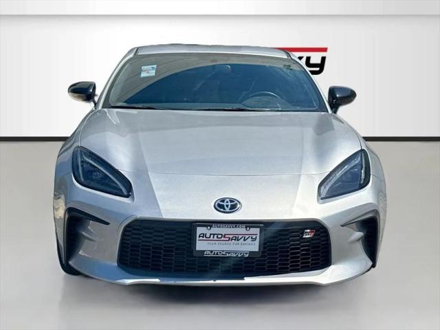 2024 Toyota GR86 Premium