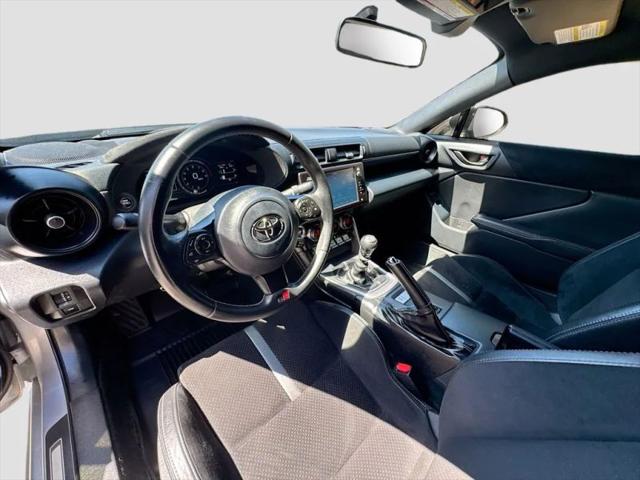 2024 Toyota GR86 Premium