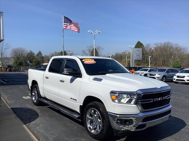 2019 RAM 1500 Big Horn/Lone Star Crew Cab 4x4 57 Box