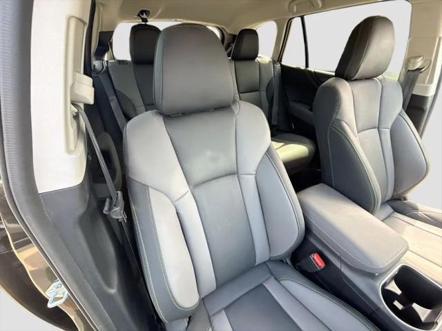 2025 Subaru Outback Onyx Edition XT