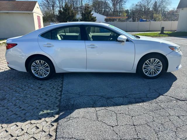 2015 Lexus ES 350 4dr Sdn