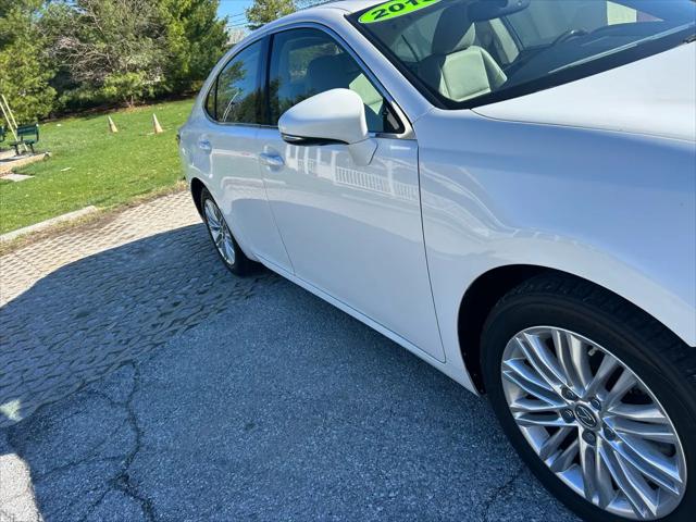 2015 Lexus ES 350 4dr Sdn