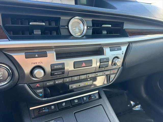 2015 Lexus ES 350 4dr Sdn
