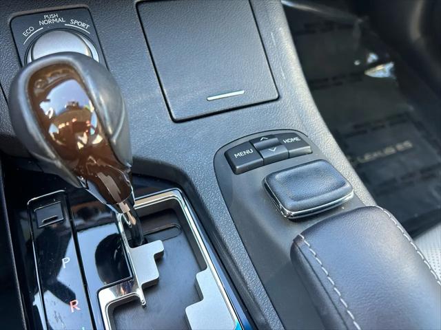 2015 Lexus ES 350 4dr Sdn