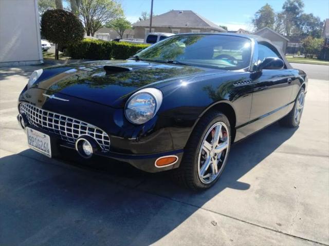 2002 Ford Thunderbird Base