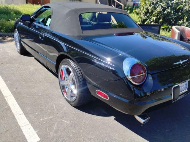 2002 Ford Thunderbird Base