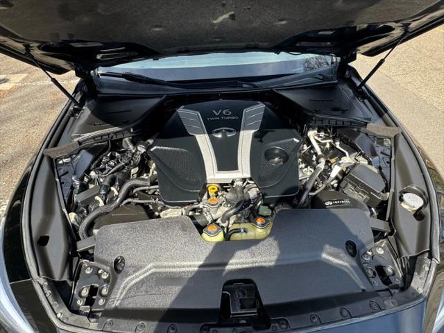 2016 INFINITI Q50 3.0t Red Sport 400