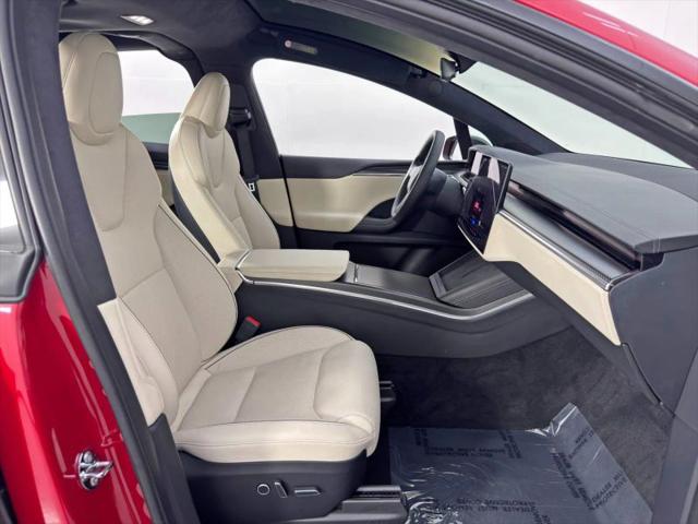 2022 Tesla Model X Plaid Tri Motor All-Wheel Drive