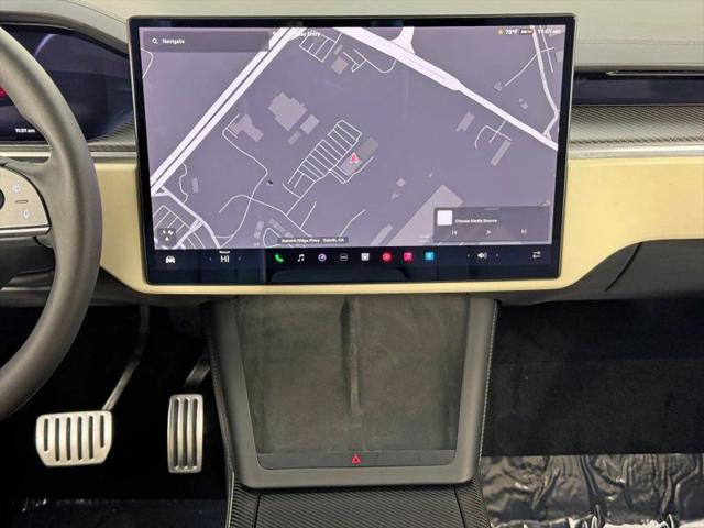 2022 Tesla Model X Plaid Tri Motor All-Wheel Drive