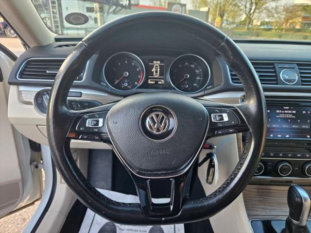 2016 Volkswagen Passat 1.8T SE