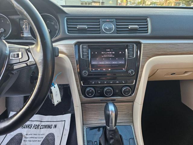 2016 Volkswagen Passat 1.8T SE