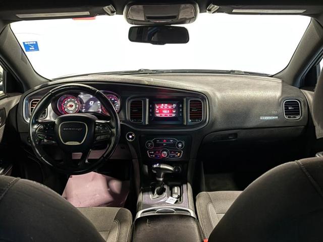2017 Dodge Charger SE RWD