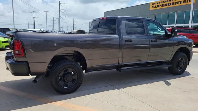 2026 Ram 3500 Tradesman Crew Cab 4x4 8' Box