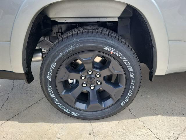 2026 Ram 1500 Lone Star Crew Cab 4x4 5'7" Box