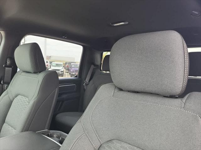 2026 Ram 1500 Lone Star Crew Cab 4x4 5'7" Box