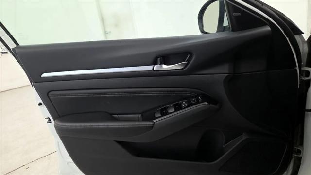 2023 Nissan Altima SV FWD
