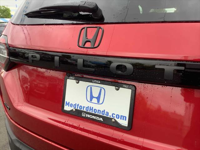2026 Honda Pilot Touring Blackout