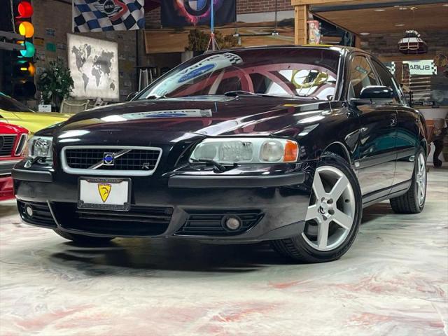 2004 Volvo S60 R for sale in Summit, IL