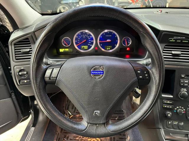 2004 Volvo S60 R