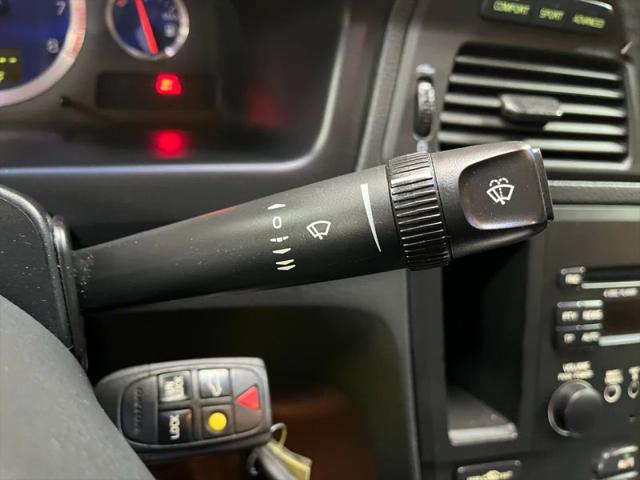 2004 Volvo S60 R
