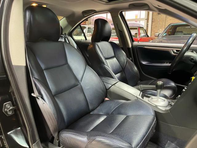 2004 Volvo S60 R